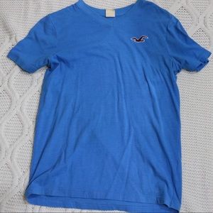 Hollister large tee.
